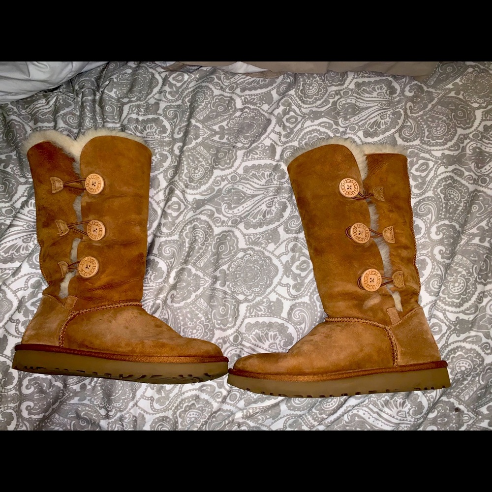 Bailey Ugg - image 1